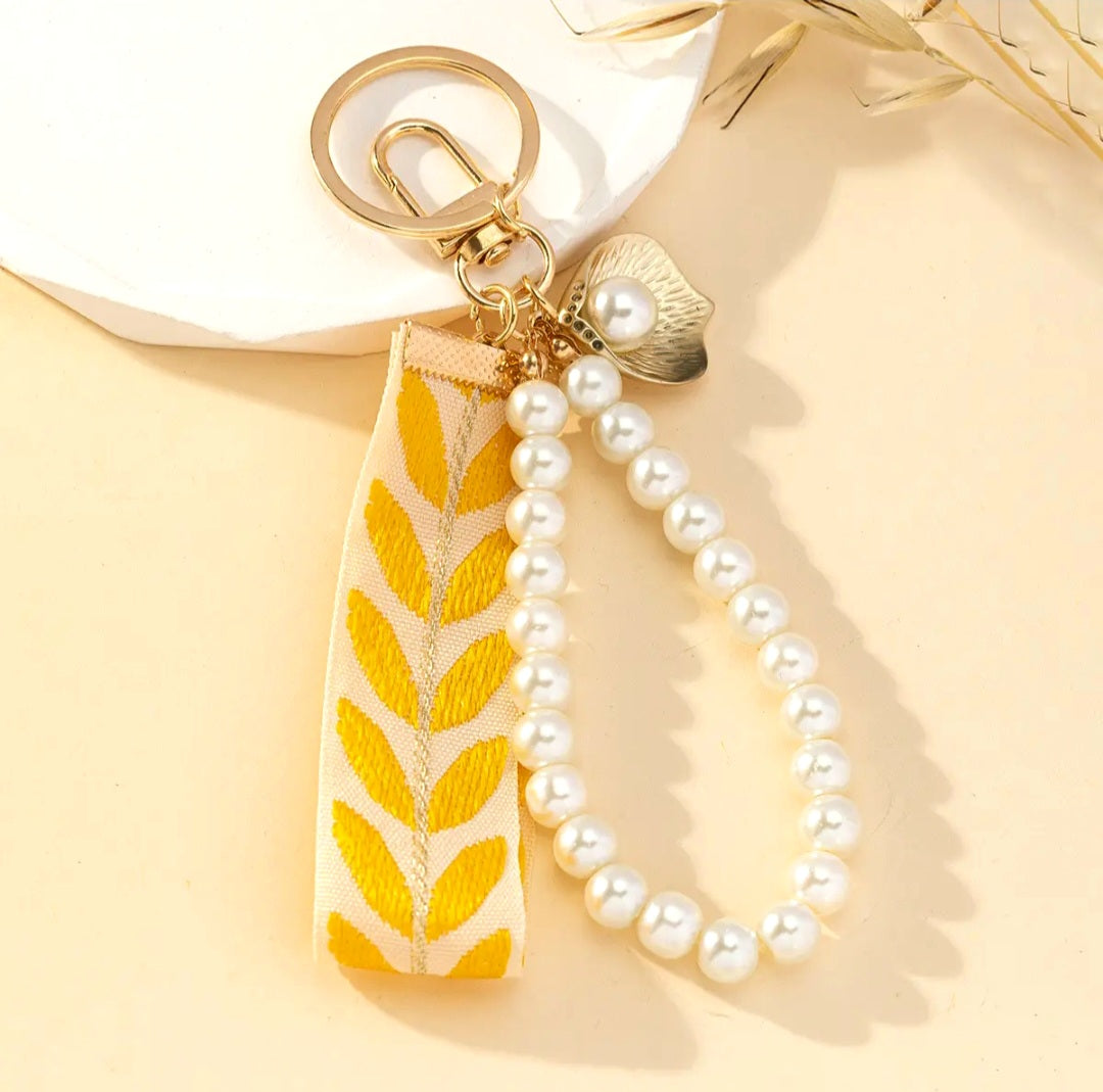 Pearl Wristlet Keychain