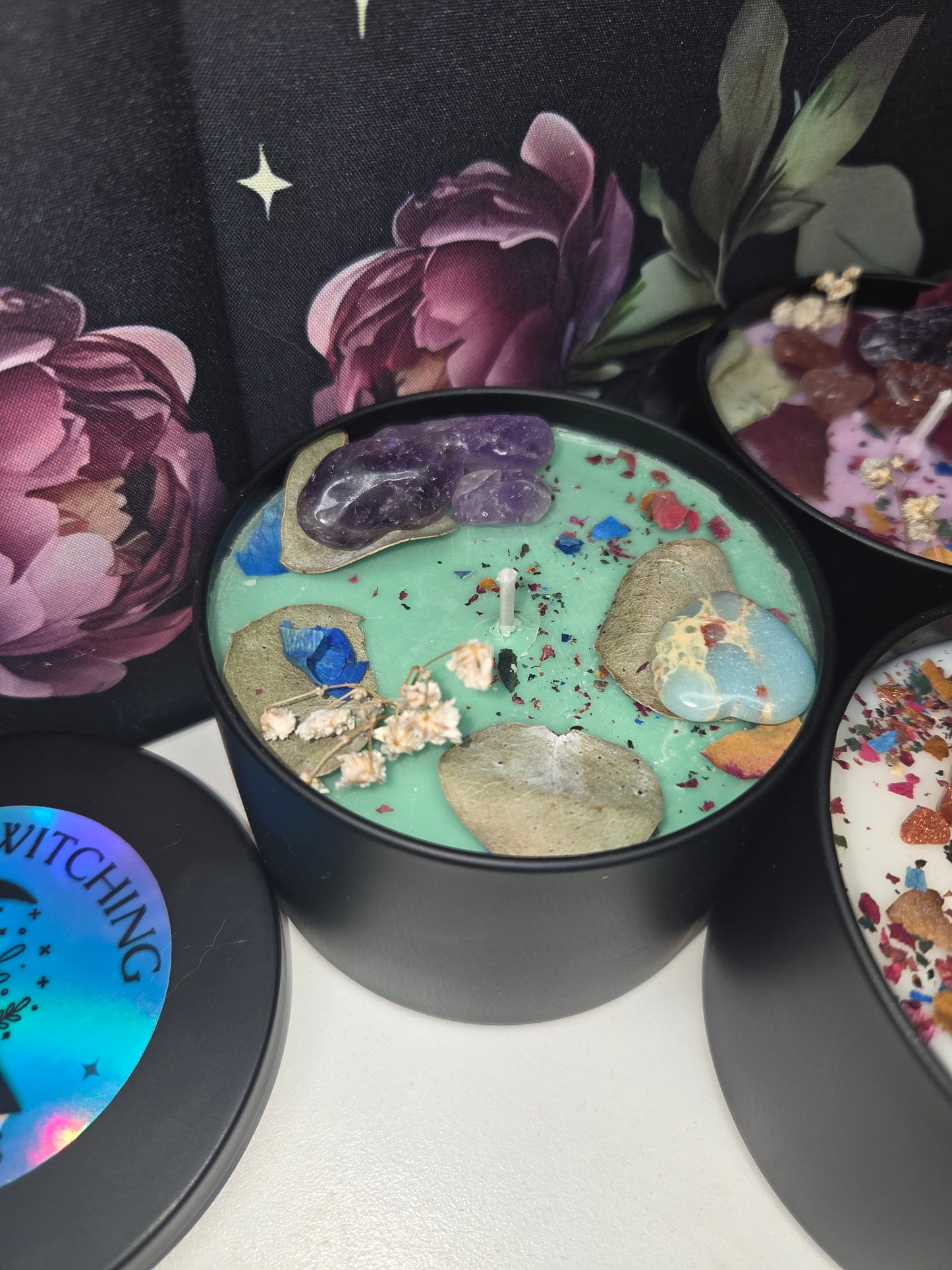 8oz. Premium Soy Candle w/Crystals
