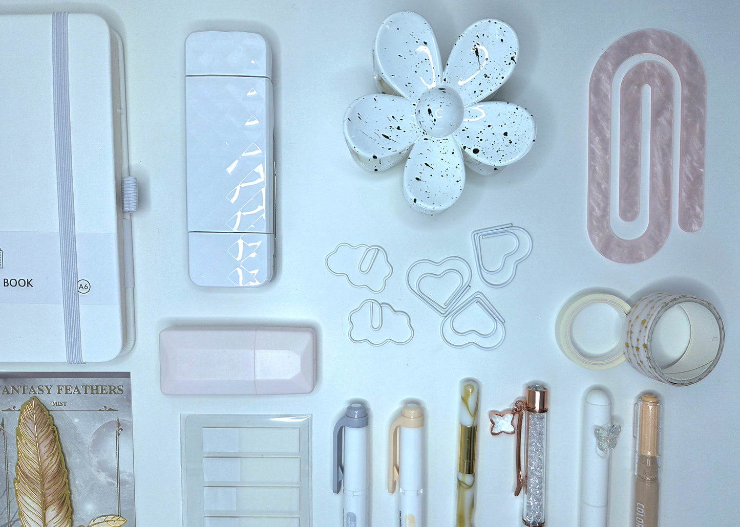 🤍White