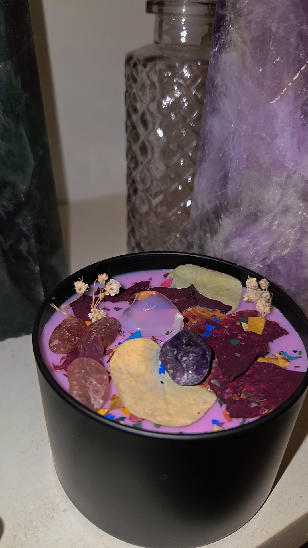 8oz. Premium Soy Candle w/Crystals